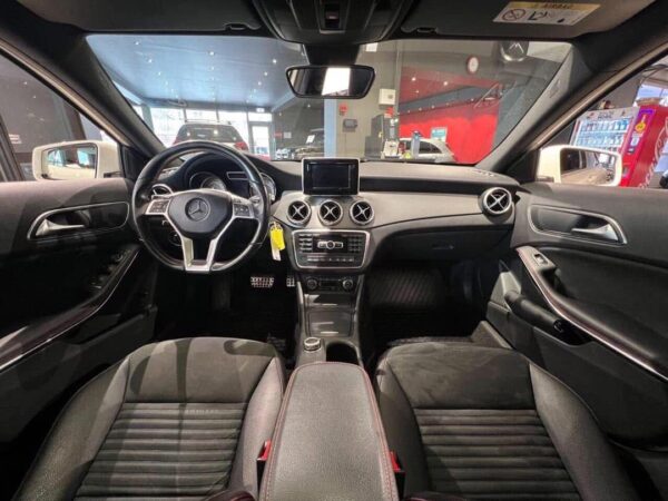 Mercedes-Benz GLA 200 – Image 9