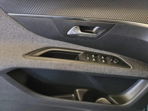 Peugeot 5008 Année 2018 – Image 7