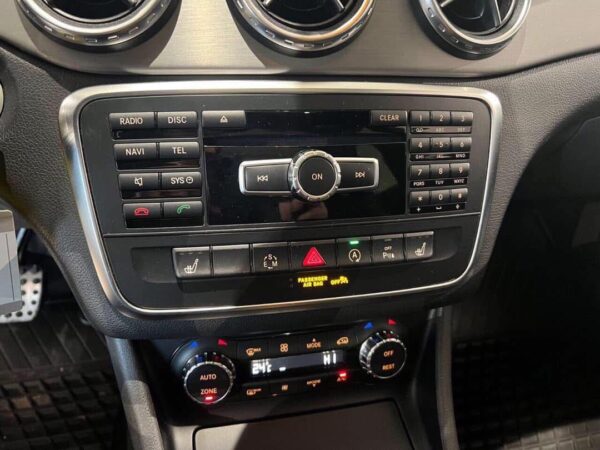 Mercedes-Benz GLA 200 – Image 13