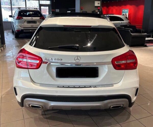 Mercedes-Benz GLA 200 – Image 4