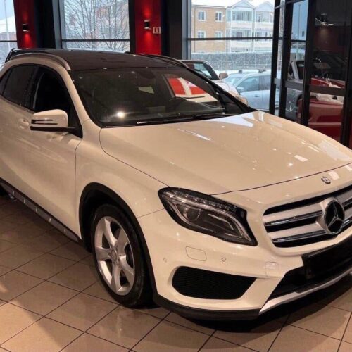 Mercedes-Benz GLA 200
