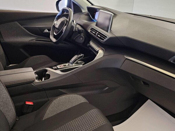 Peugeot 5008 Année 2018 – Image 10