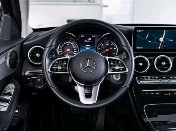 Mercedes-Benz C 220 d Avantgarde 194ch – Image 4