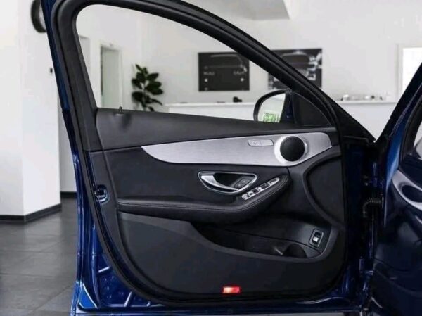 Mercedes-Benz C 220 d Avantgarde 194ch – Image 14