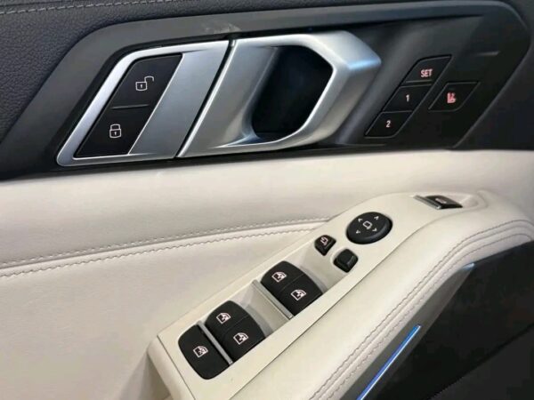 BMW X5 45e M-Sport – Image 20