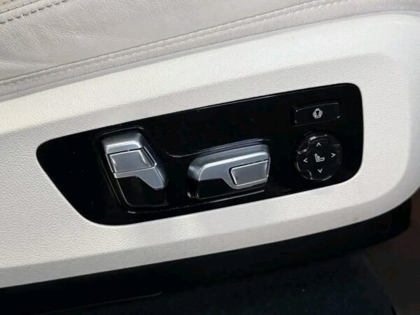 BMW X5 45e M-Sport – Image 22