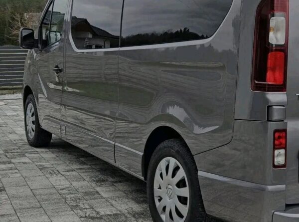 Renault Trafic 2.0 DCI feux FULL – Image 3