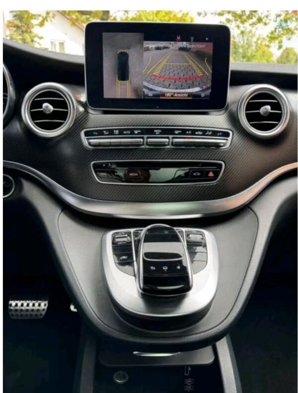 Mercedes-Benz V 250d AMG Line Lang – Image 18