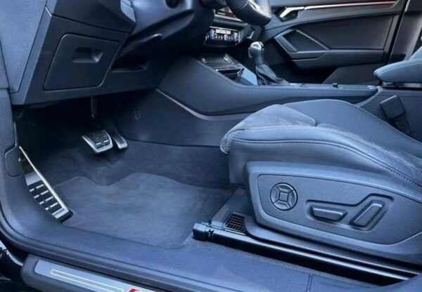 Audi Q3 Sportback 40 TDI Quattro S – Image 21