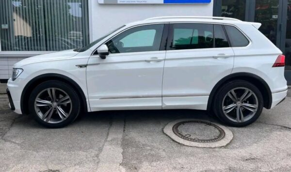 Volkswagen Tiguan Highline Aut. R – Image 6