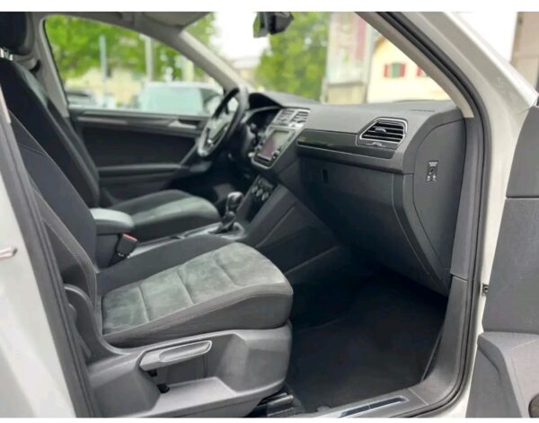 Volkswagen Tiguan Highline Aut. R – Image 10
