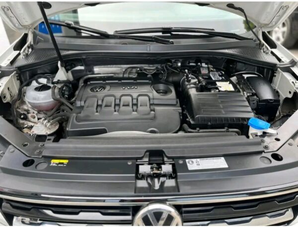 Volkswagen Tiguan Highline Aut. R – Image 11