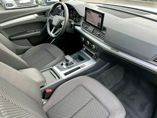 Audi Q5 Sportback 2.0 TDI S-tronic – Image 14