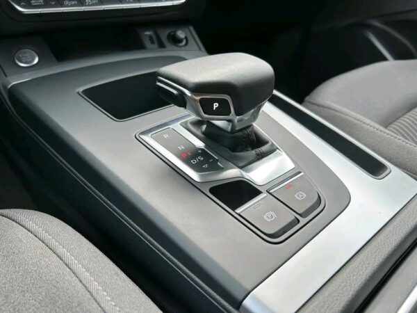 Audi Q5 Sportback 2.0 TDI S-tronic – Image 20