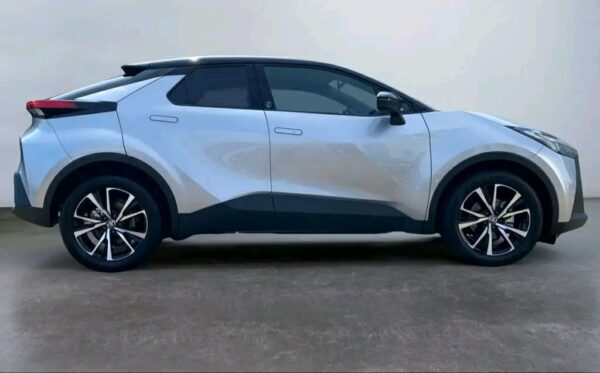 Toyota C-HR 2.0 Hybrid Team D – Image 5
