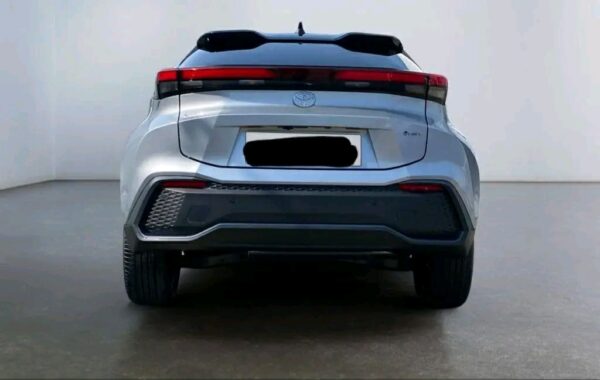 Toyota C-HR 2.0 Hybrid Team D – Image 15
