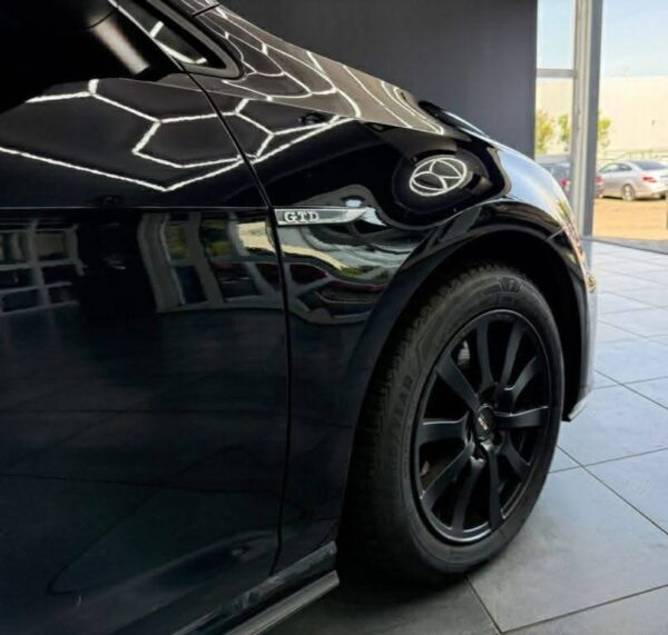 Volkswagen Golf – Image 3