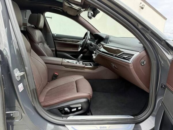 BMW 730d X-Drive – Image 12