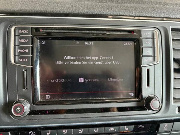 Volkswagen T6 California Beach Edition – Image 15