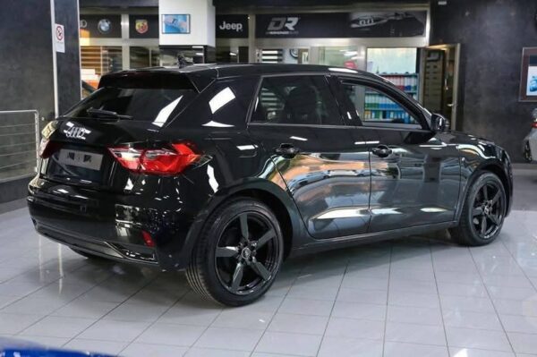 Audi A1 Sportback 25 TFSI – Image 8