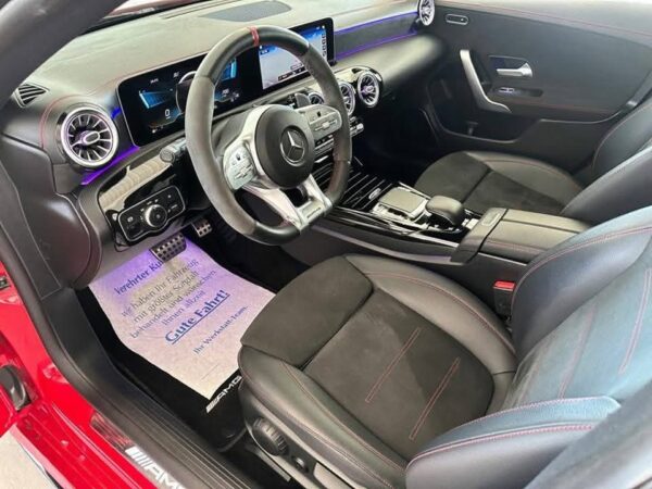 Mercedes-Benz CLA 35 AMG 4Matic – Image 8