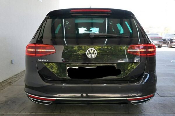 Volkswagen Passat – Image 2