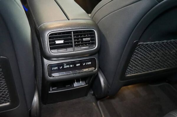 Mercedes-Benz 400d*4M*COUPÉ*AMG – Image 17
