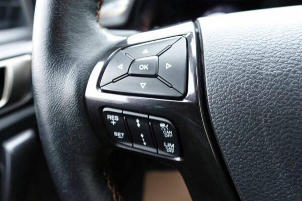 Ford RANGER – Image 8
