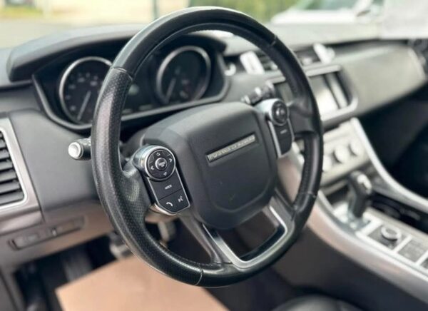Land Rover Range Rover Sport HSE – Image 15