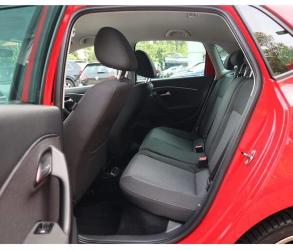 Volkswagen Polo – Image 12