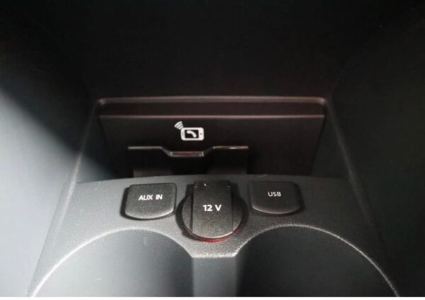 Volkswagen Polo – Image 10