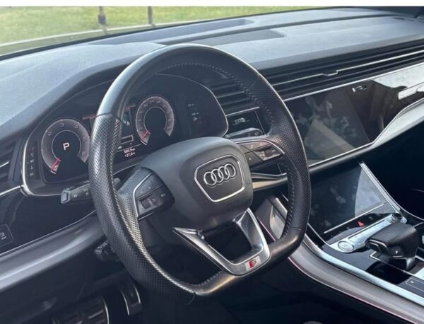 Audi Q8 50 TDI – Image 12
