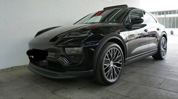 Porsche Macan – Image 11