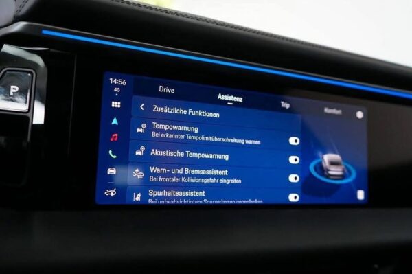 Porsche Macan – Image 18