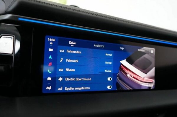 Porsche Macan – Image 23