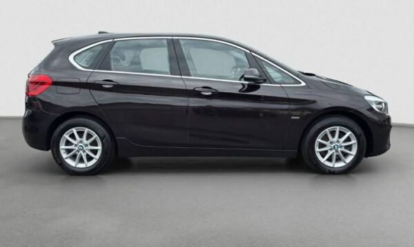 BMW 2 Active Tourer 218 i – Image 5