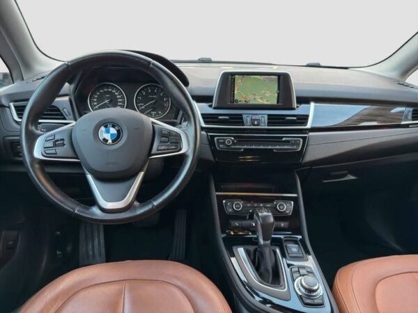 BMW 2 Active Tourer 218 i – Image 7