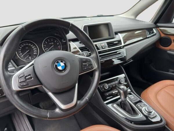 BMW 2 Active Tourer 218 i – Image 10