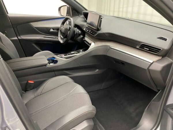 Peugeot 5008 GT – Image 16