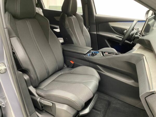 Peugeot 5008 GT – Image 14