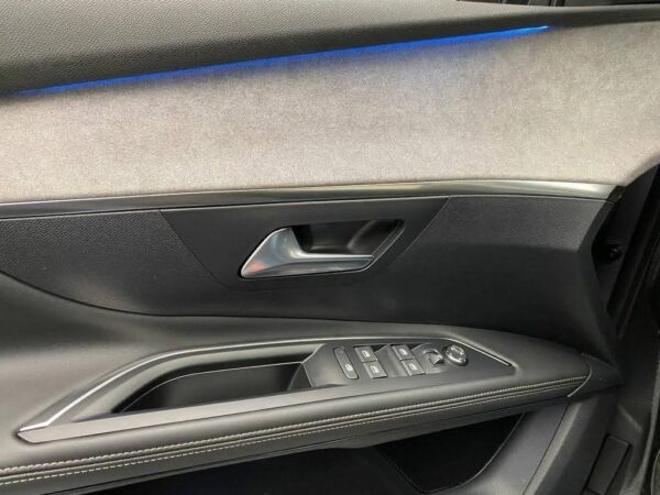 Peugeot 5008 GT – Image 20