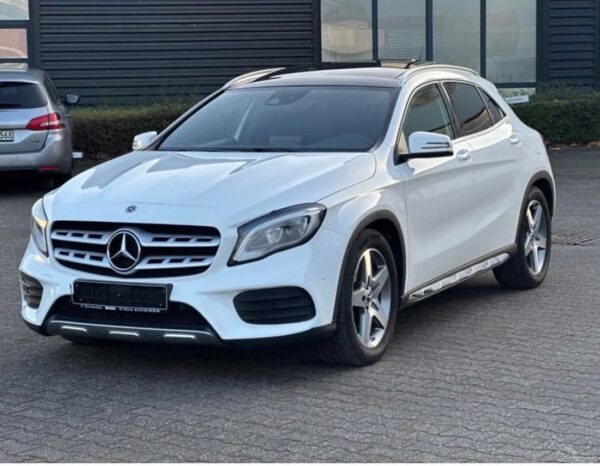 Mercedes-Benz GLA 200 AMG
