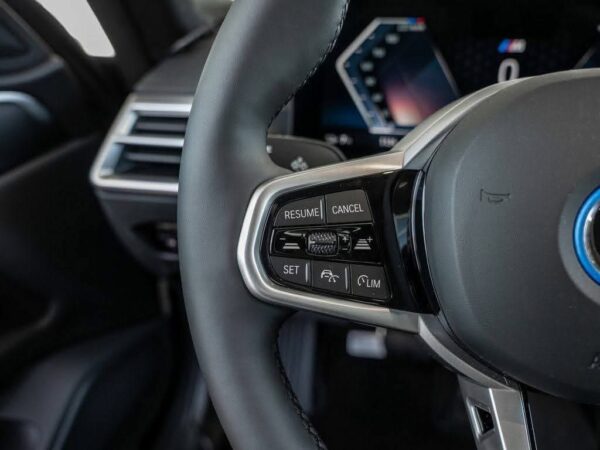 BMW i4 Gran Coupe 35 eDrive M-Sport – Image 5