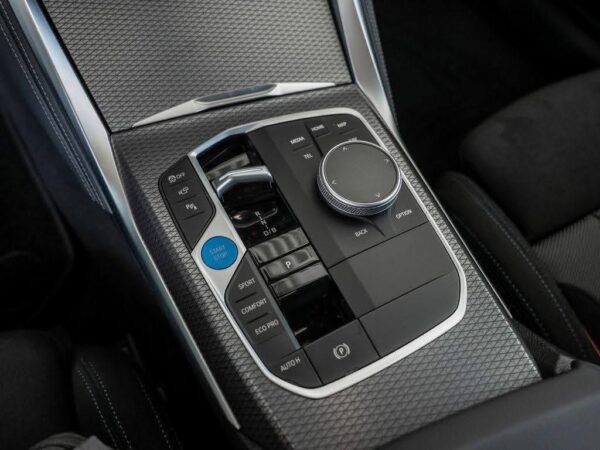 BMW i4 Gran Coupe 35 eDrive M-Sport – Image 8
