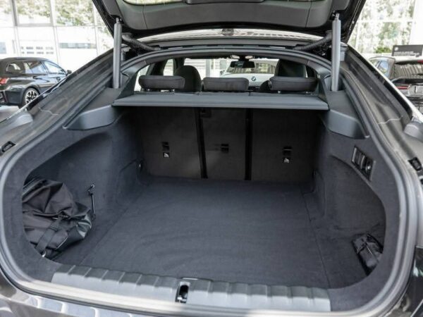 BMW i4 Gran Coupe 35 eDrive M-Sport – Image 19