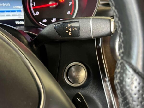 Mercedes-Benz Classe C C 300 – Image 23