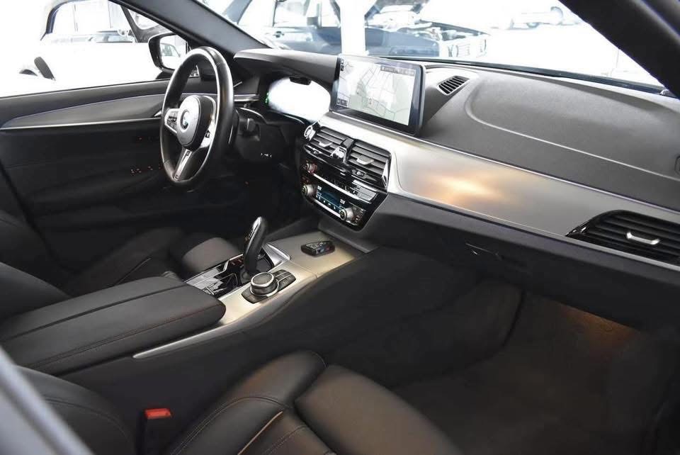 BMW 530 d M-Sport xDrive – Image 12