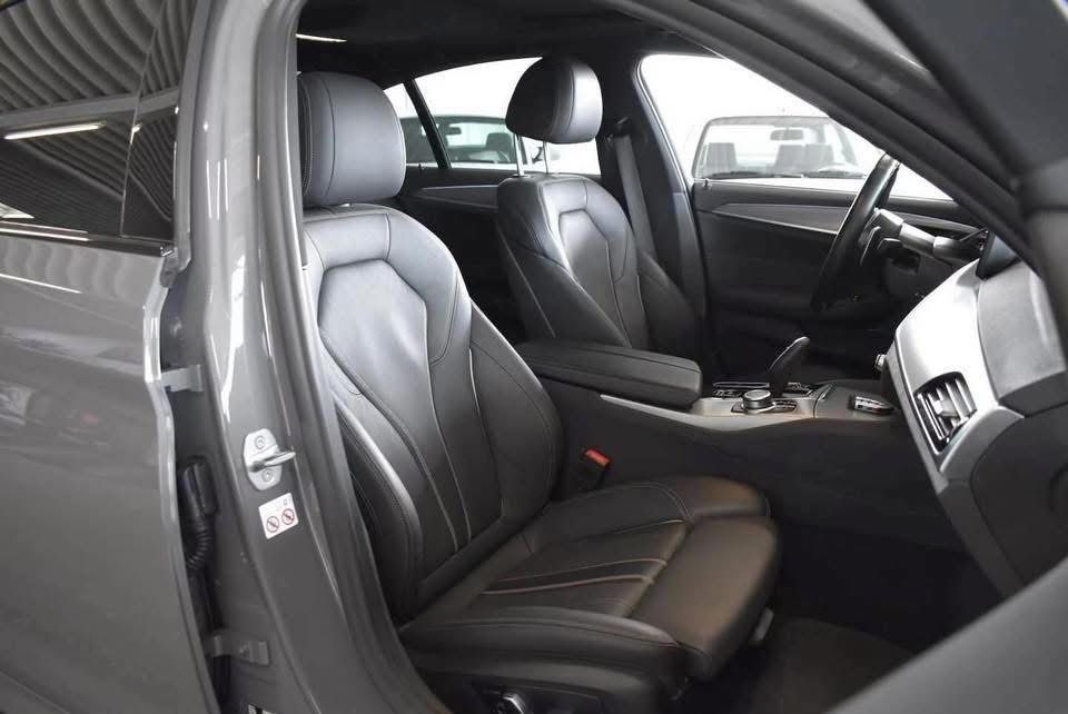 BMW 530 d M-Sport xDrive – Image 11