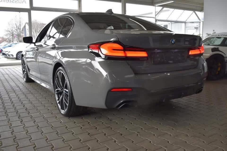 BMW 530 d M-Sport xDrive – Image 25